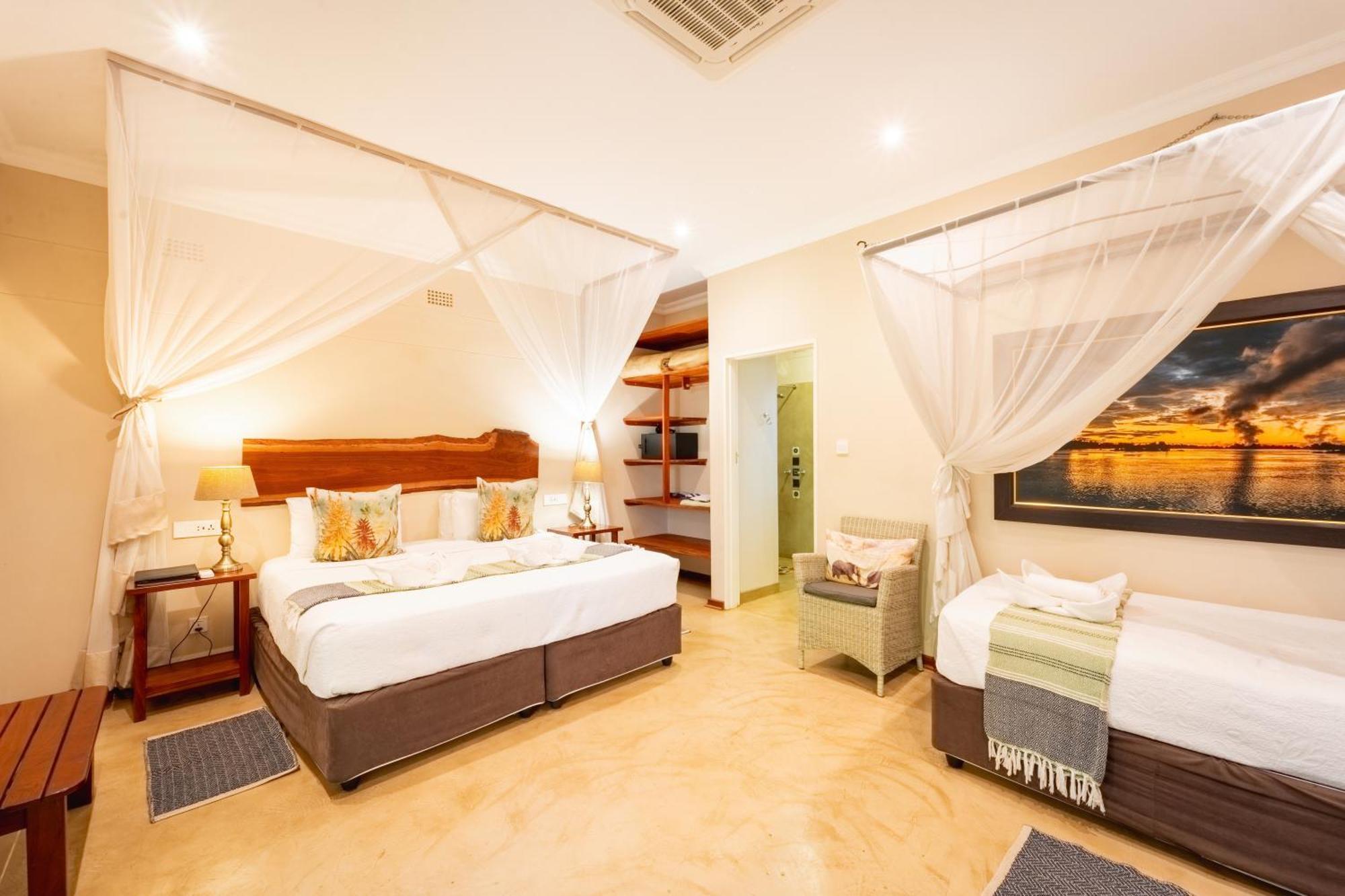 Bayete Guest Lodge Victoria Falls Kültér fotó