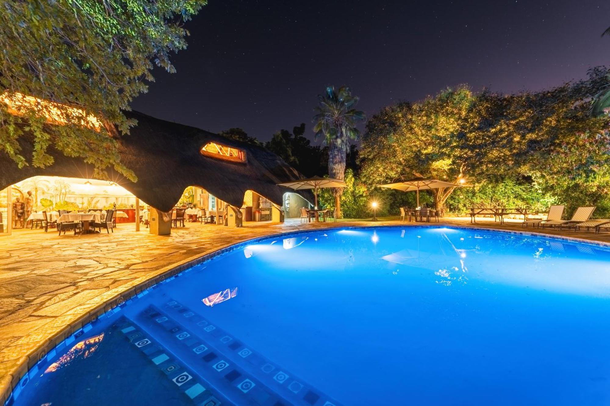 Bayete Guest Lodge Victoria Falls Kültér fotó