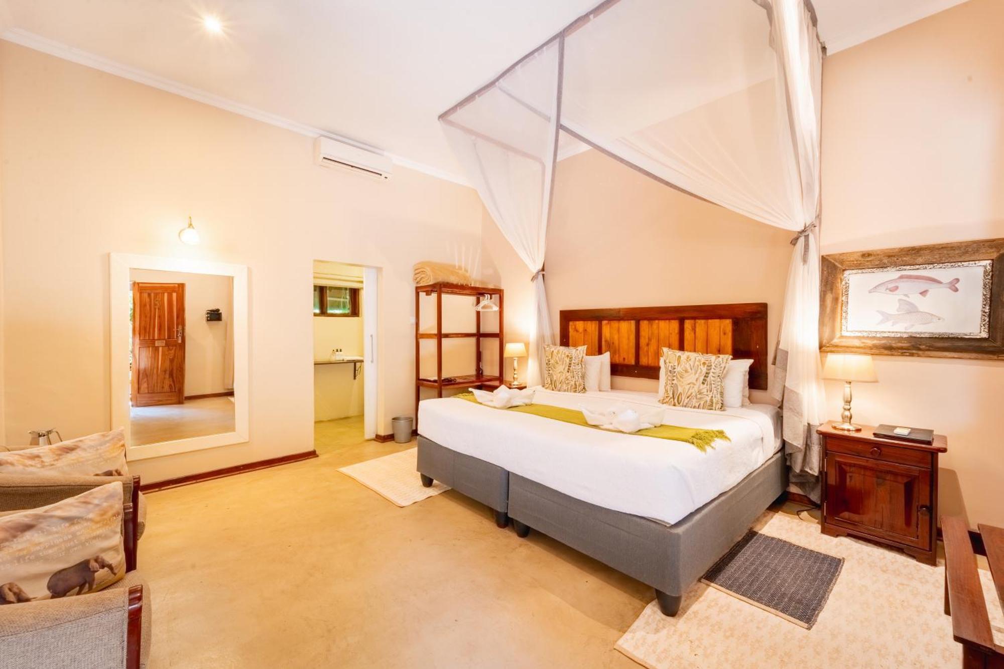 Bayete Guest Lodge Victoria Falls Kültér fotó